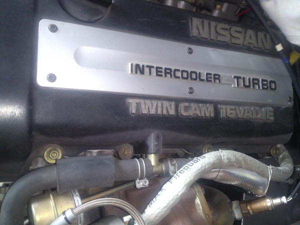 SR20 エンジン